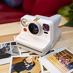 Cámara instantánea Polaroid Now